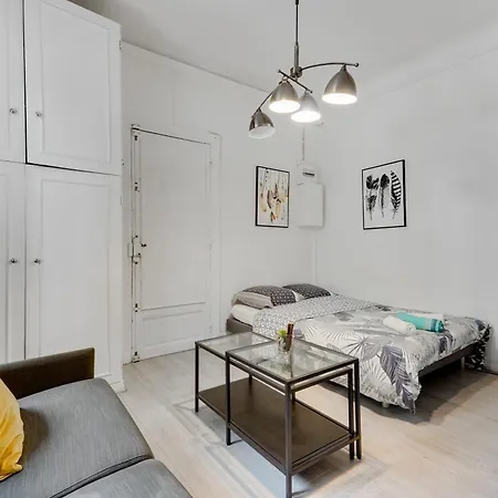 Smart Apart In Paris Vanves