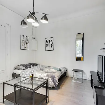 Smart Apart In Paris Vanves